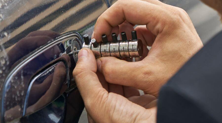 Professional New roof installation in Forest City, IA